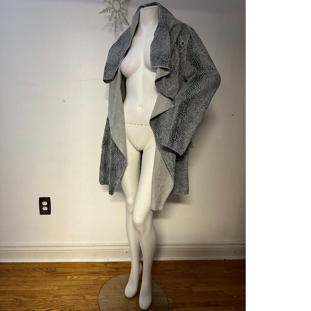 Rachel Zoe reptile Snake pattern waterfall reversible trench fall coat oversized